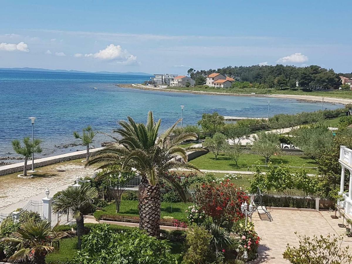 Apartmani Lorena Privlaka  Extérieur photo