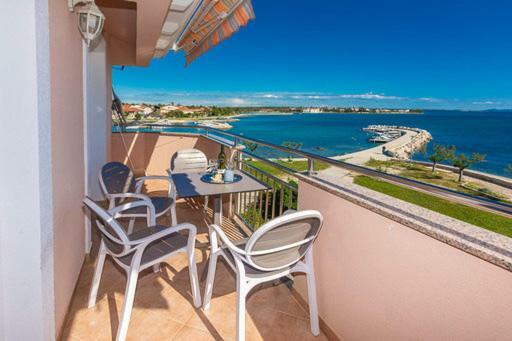 Apartmani Lorena Privlaka  Extérieur photo